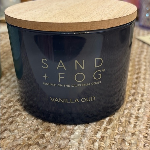Sand + Fog Other - Sand + Fog Vanilla Oud Candle with Wooden Lid